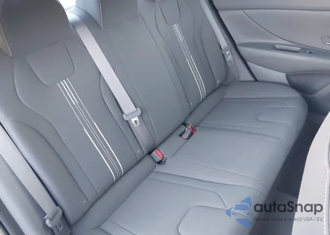 2023 Hyundai Elantra Sel z USA, uszkodzony, nr VIN KMHLM4AG9PU452886